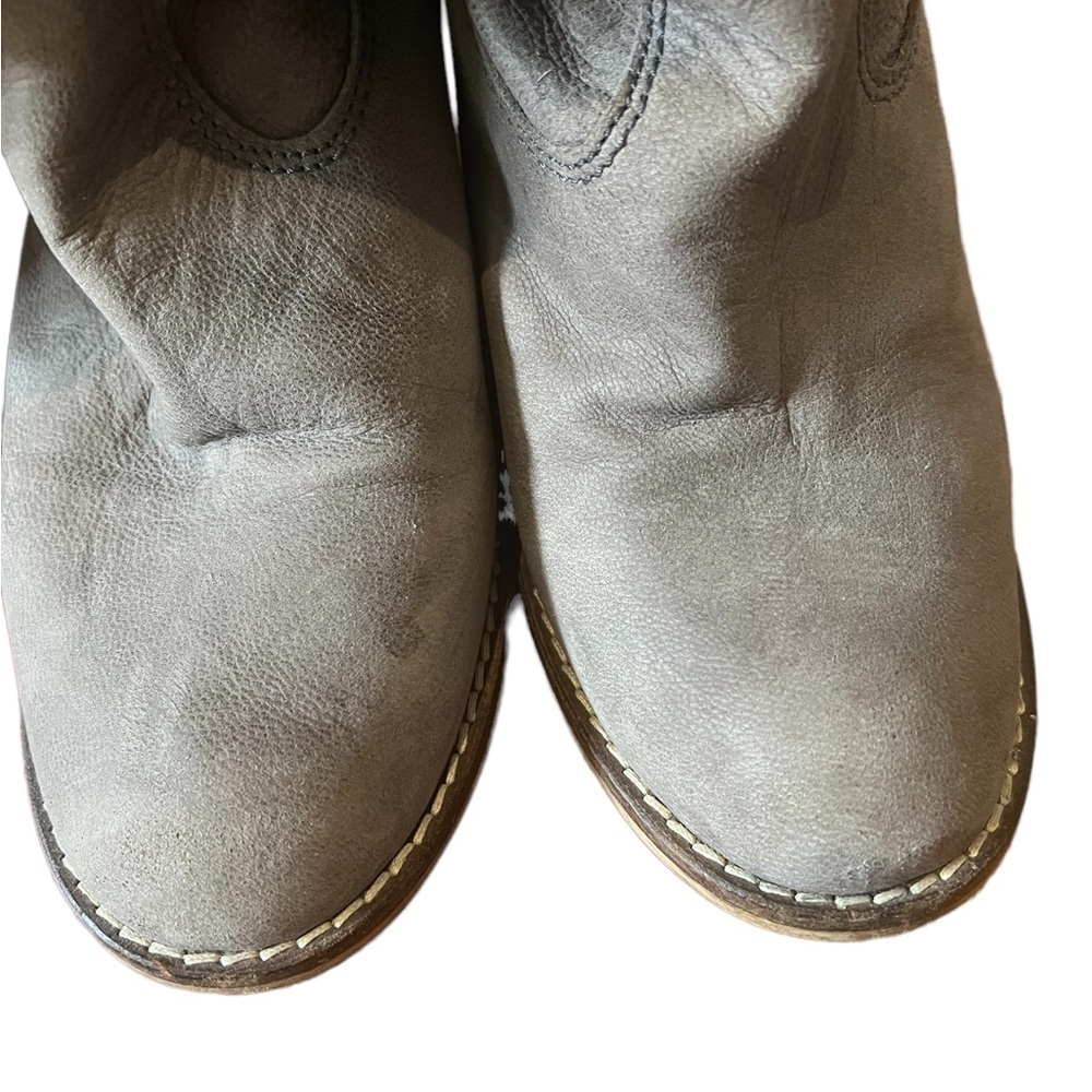 Gravity Pope soft suede slouchy boots with wood block heel Sz 8 good condition - Picture 7 of 8